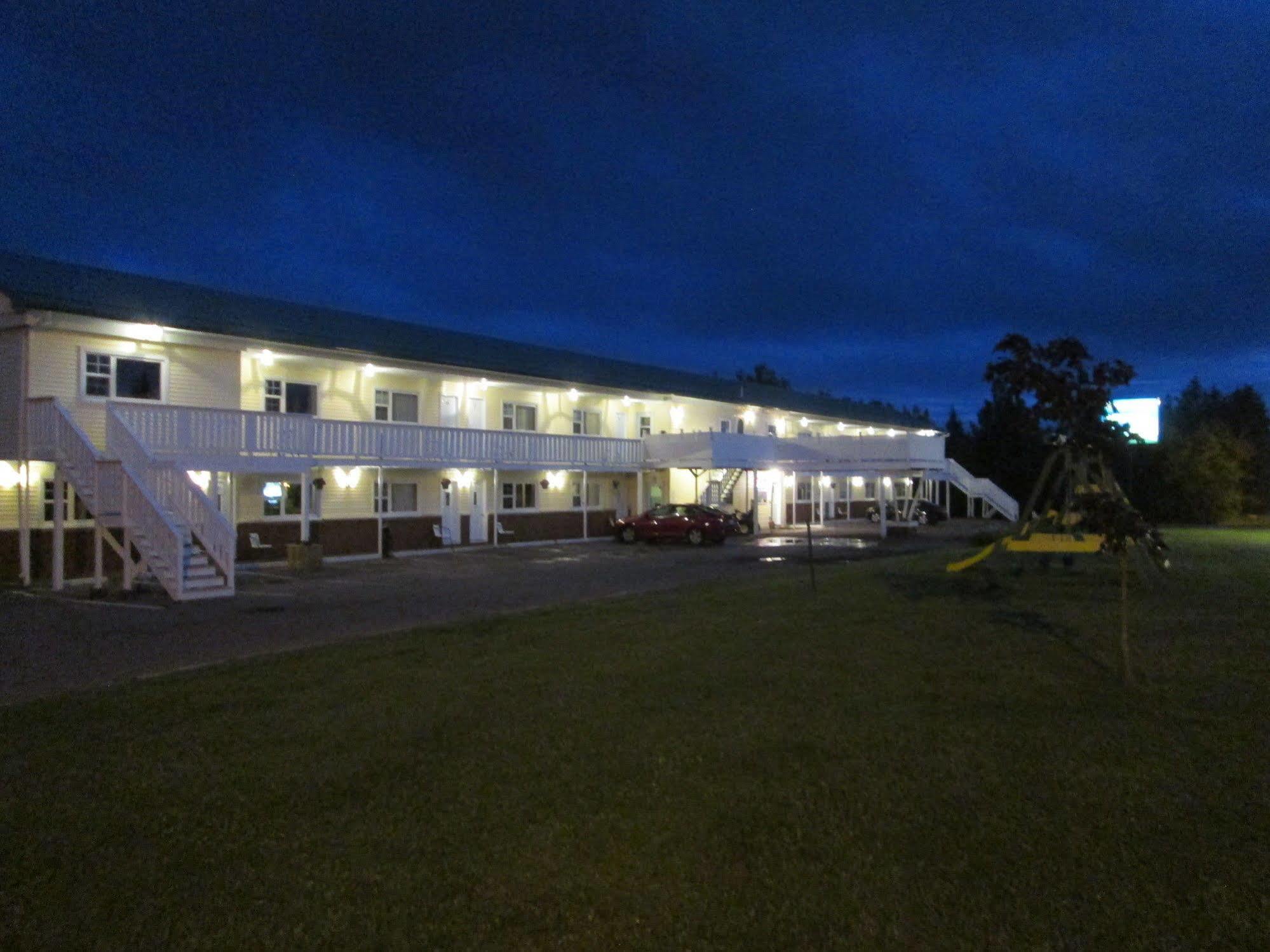 Scenic Motel Moncton Exterior foto
